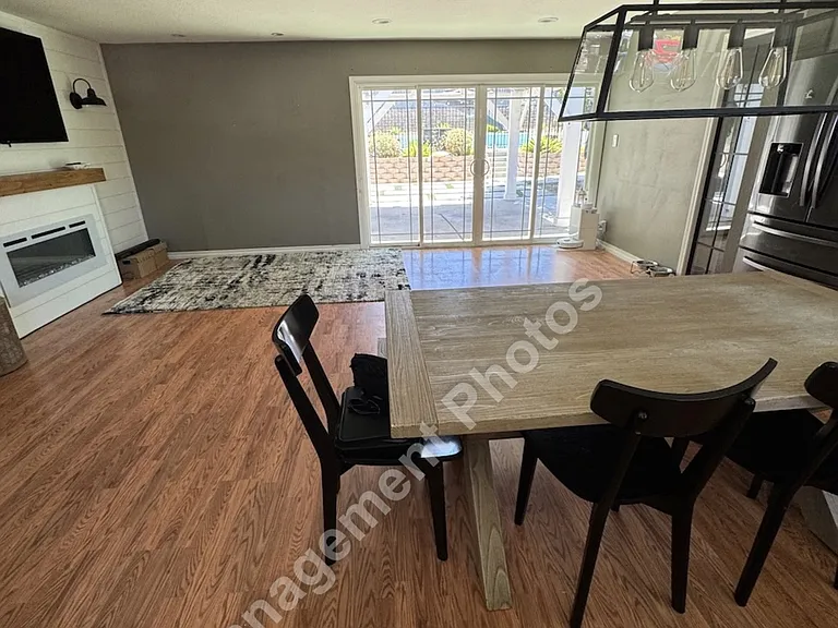 930 Calle Nogal — Photo 4