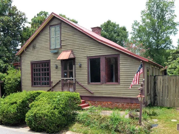 9907 Royal St, Saint Francisville, LA 70775
