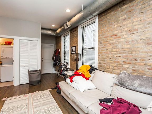 4th image of 2352 N Elston Ave #2R