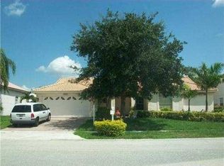 9691 Enchanted Pointe Ln, Boca Raton, FL 33496