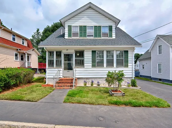 177 A St, Lowell, MA 01851
