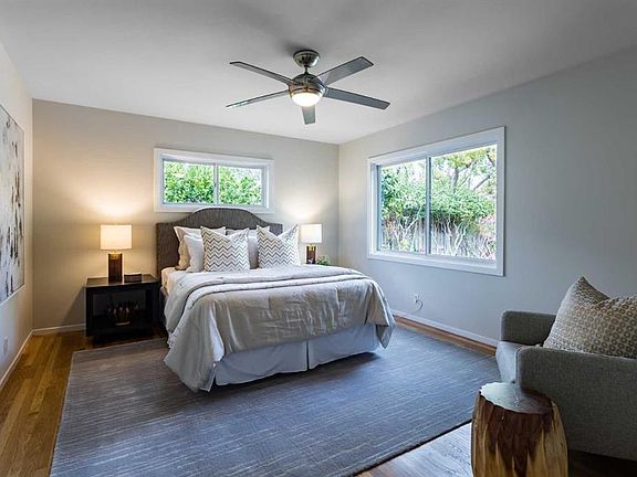 5th image of 4020 Manzana Ln