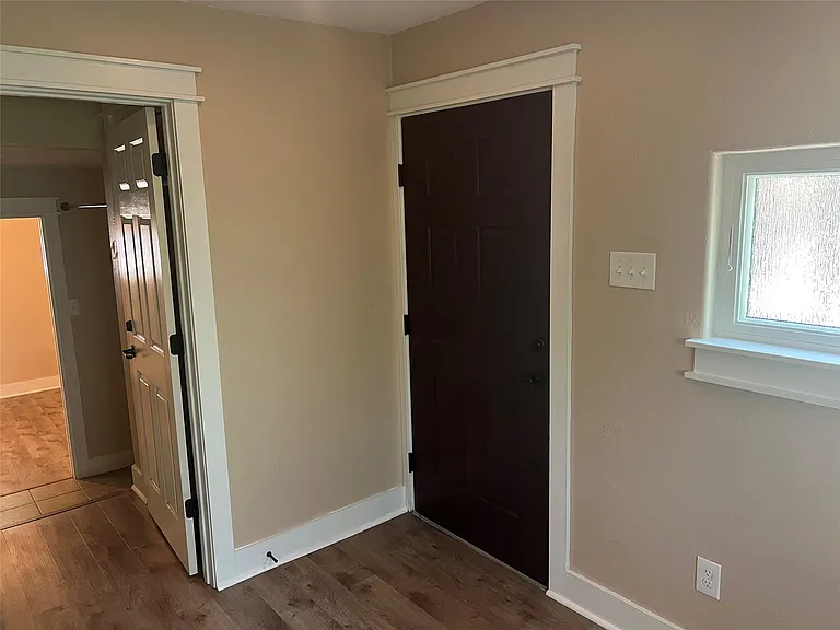 15303 Texas St — Photo 13
