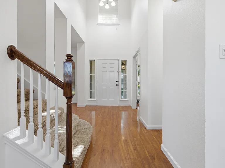 2114 Rustic Ridge Dr — Photo 21