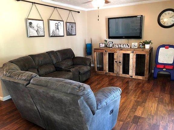 4th image of 1201 N Kennedy Dr