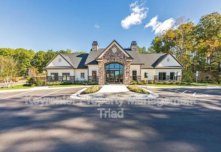 1122 Banworth Ct — Photo 38