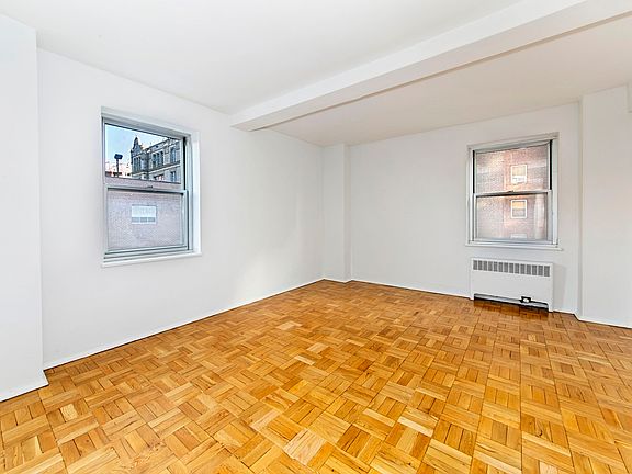 4th image of 530 Grand St APT F2e