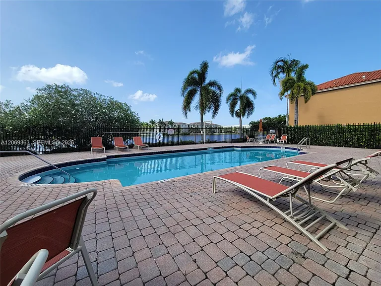 10645 SW 8th St #2406 — Photo 24
