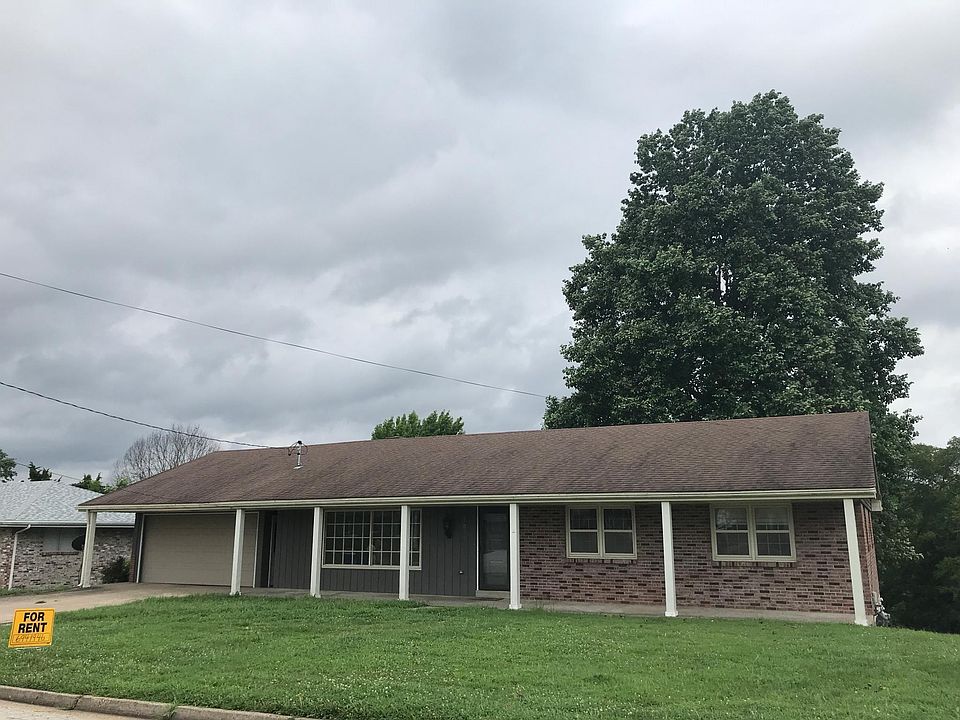 1035 Boonville Rd, Jefferson City, MO 65109 Zillow