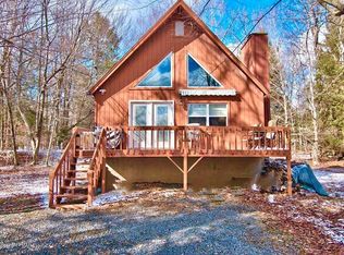 813 Sir Sagramore Ct, Blakeslee, PA