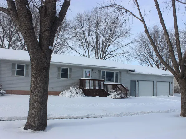1875 Maple Dr, Huron, SD 57350
