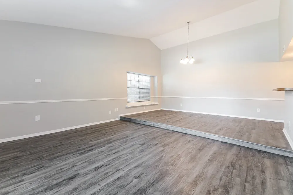 4 bed, 2152 sqft, $1,250 — Photo 4