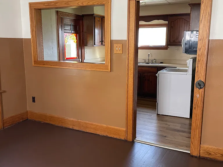 211 E Sheridan Ave — Photo 10