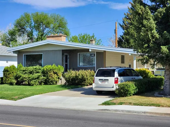 1405 S 13th Ave N, Lethbridge, AB T1H 1T3