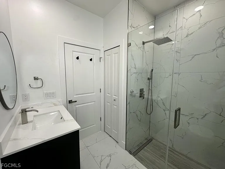 325 Paulcrest Ave — Photo 10