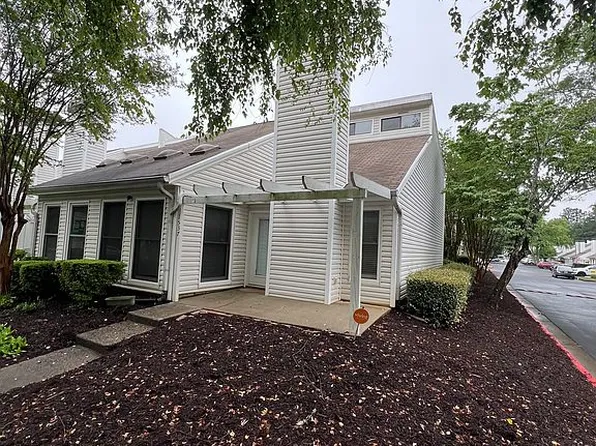1537 Planters Ridge Ln, Alpharetta, GA 30004