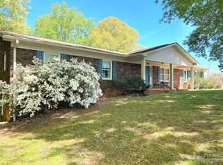 600 10th St SW, Conover, NC 28613