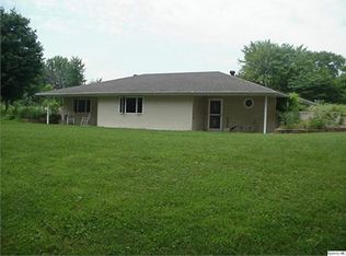 1750 Harrison St, Warsaw, IL 62379