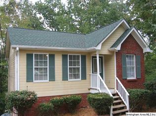 104 Woodridge Cir, Trussville, AL 35173