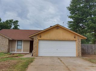 835 Oak Hill Rd, Choctaw, OK 73020