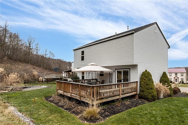 1017 Fieldstone Ct W, Tarentum, PA 15084 Zillow