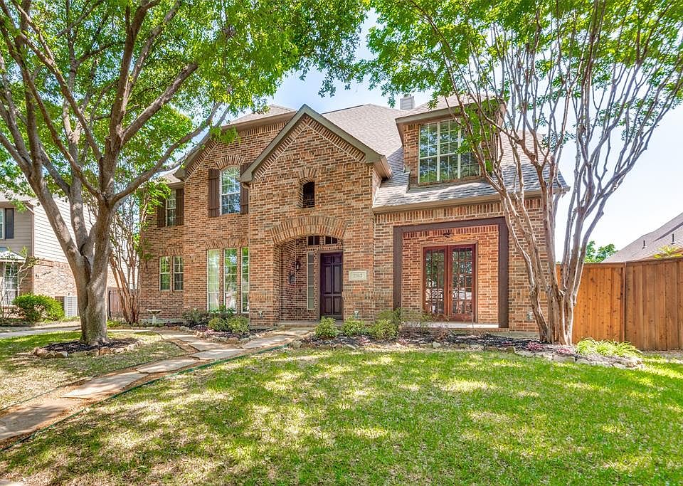 1st image of 2512 Sir Percival Ln