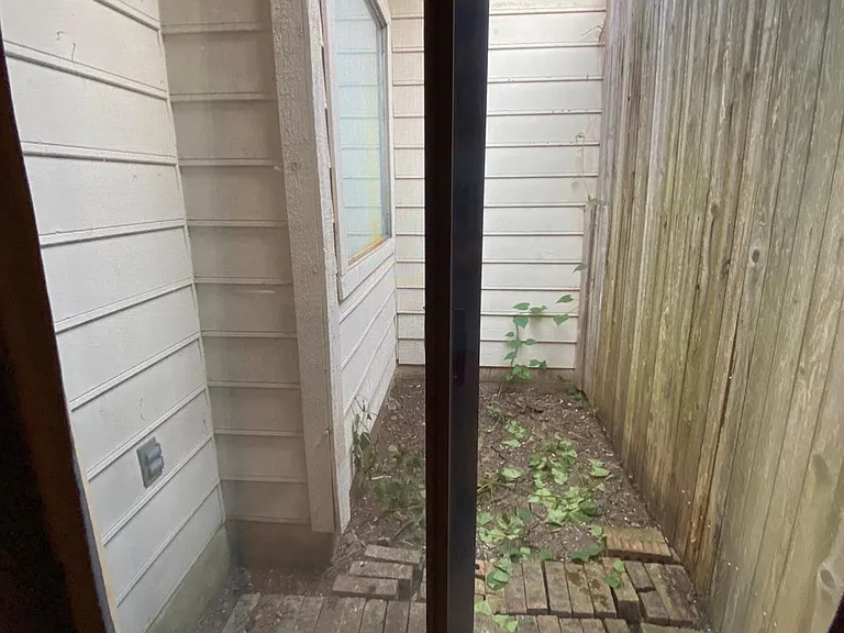 436 Antietam Way — Photo 35