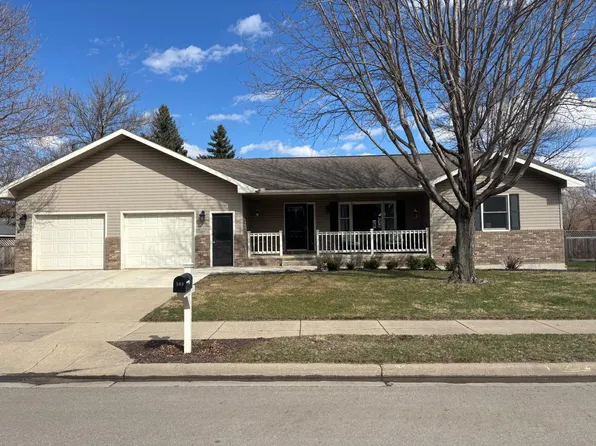 503 Adobe Rd, Marshall, MN 56258