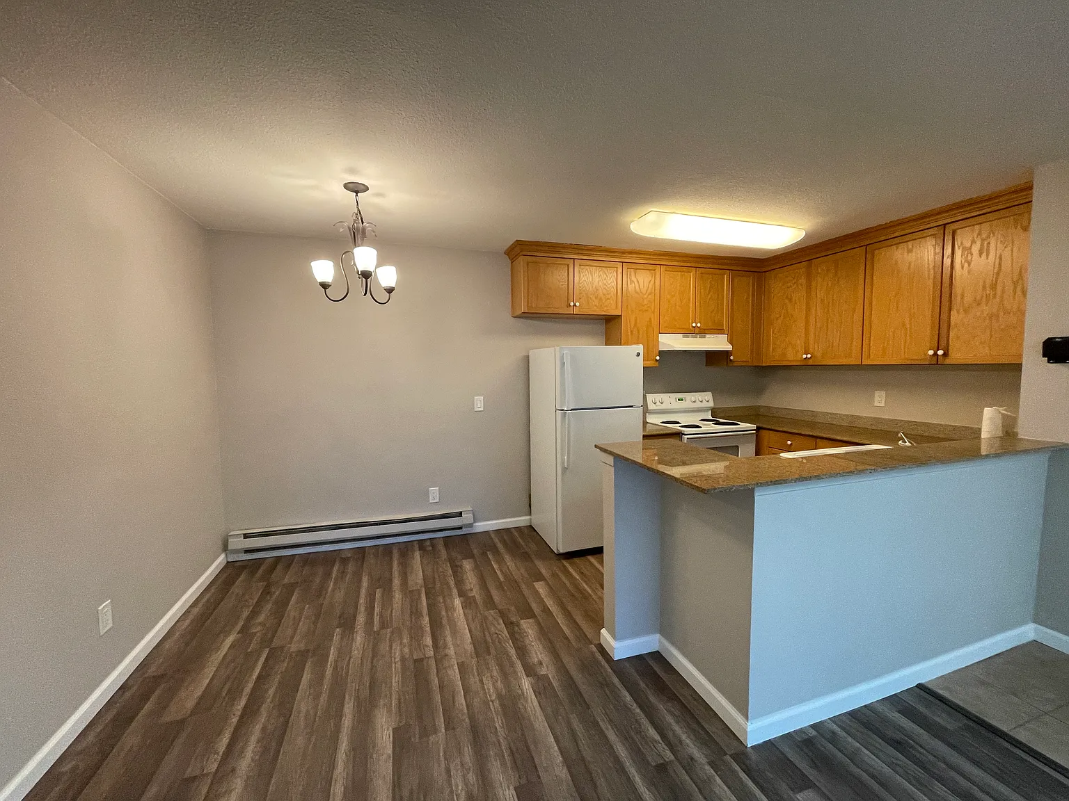2 bed, 736 sqft, $1,780 — Photo 4