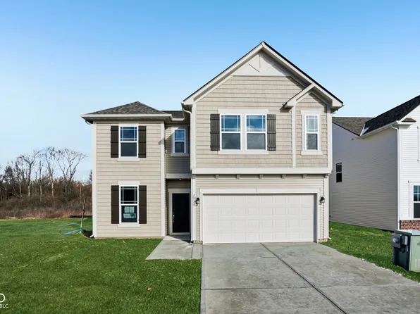 2032 Black Oak Dr, Shelbyville, IN 46176