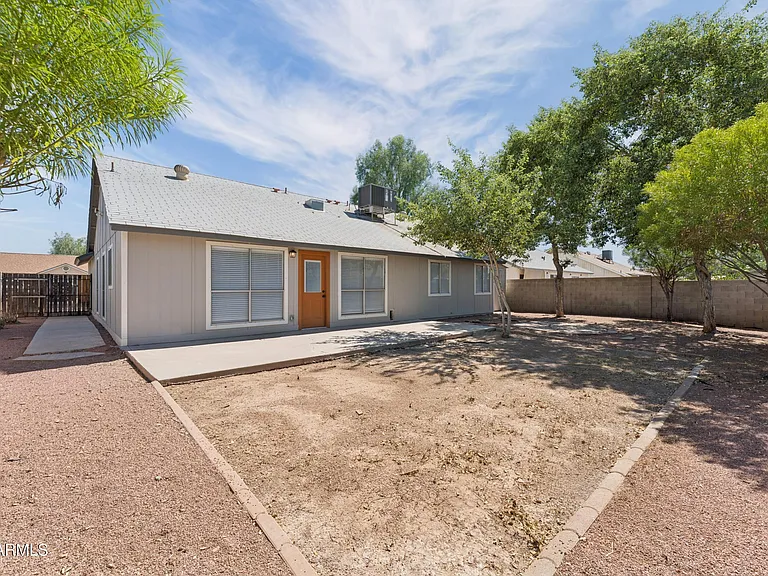 7214 W Sierra Vista Dr — Photo 26