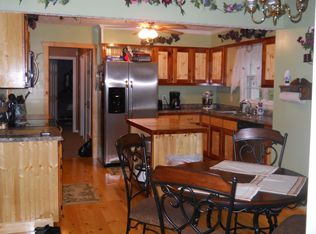 12821 Stratford Dr, Laurinburg, NC 28352