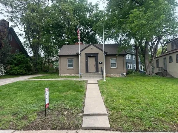 1314 Manheim Rd, Kansas City, MO 64109