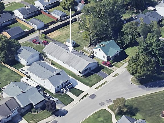 4th image of 3475-3477 Woodlawn Ave