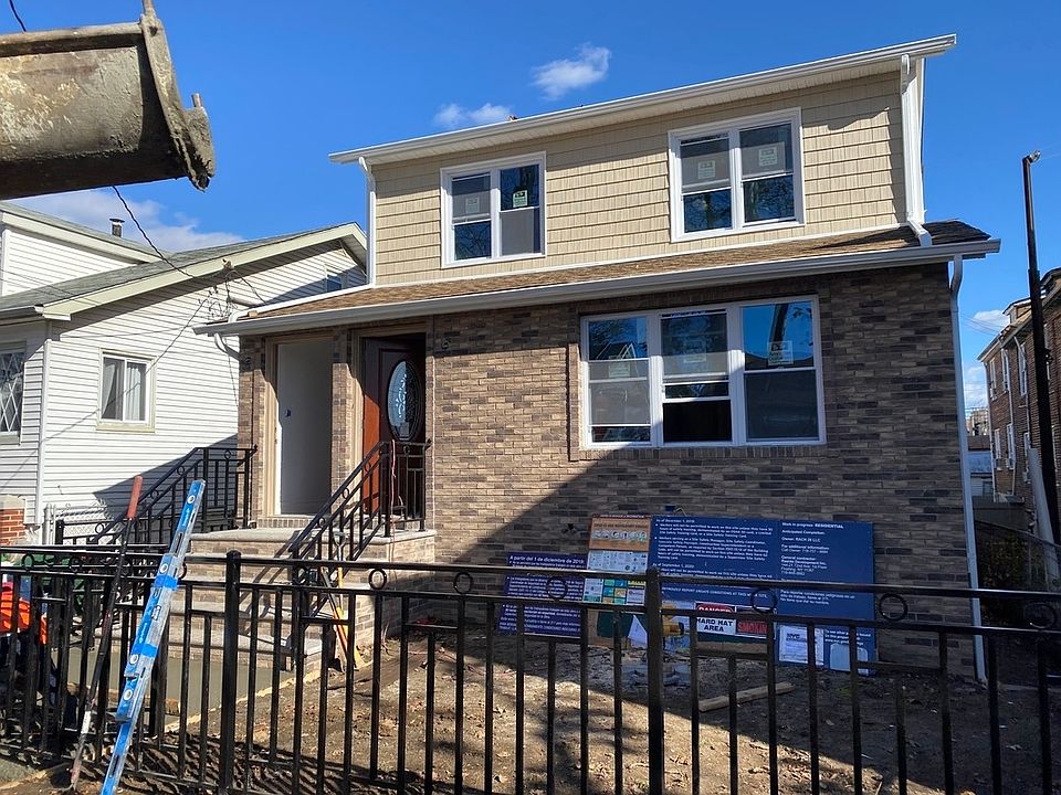 1st image of 4510 Murdock Ave #Roy