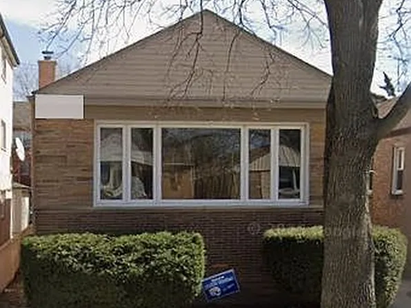 6325 N Whipple St, Chicago, IL 60659