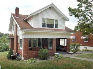 1540 Vermont Ave, White Oak, PA