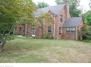 8 Jerome Ave, Bloomfield, CT 06002