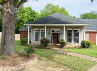 110 Saxony Ct, Madison, MS 39110