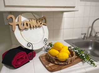 3961 Brockton Ave APT 9, Riverside, CA 92501