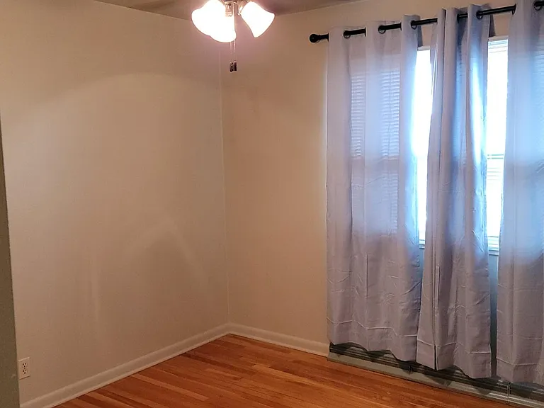240 Country Club Blvd #B — Photo 20