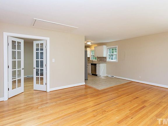5th image of 118 W Union St