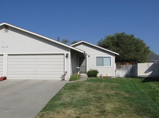 812 Wagon Dr, Gardnerville, NV 89460