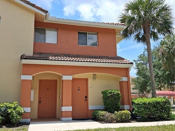 2nd image of 6361 Aragon Way APT 101