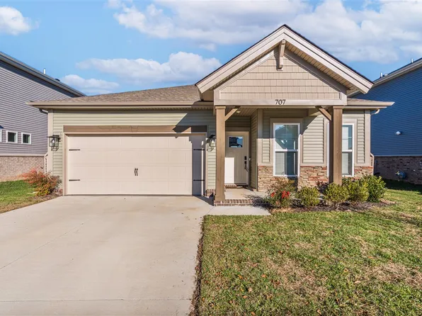 707 Big Leaf Ave, Bowling Green, KY 42104