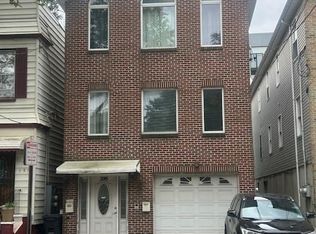 399 Ege Ave, Jersey City, NJ 07304