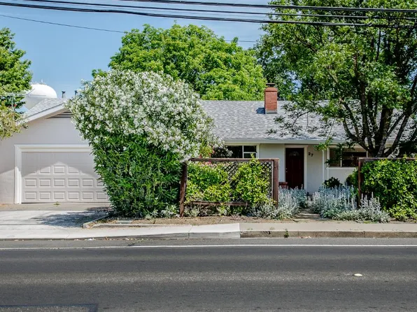 27 West St, Woodland, CA 95695