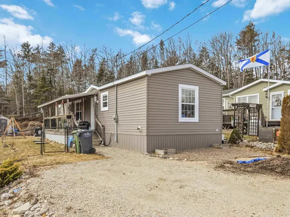 29 Sea Glass Dr, Chester, NS B0J 1T0