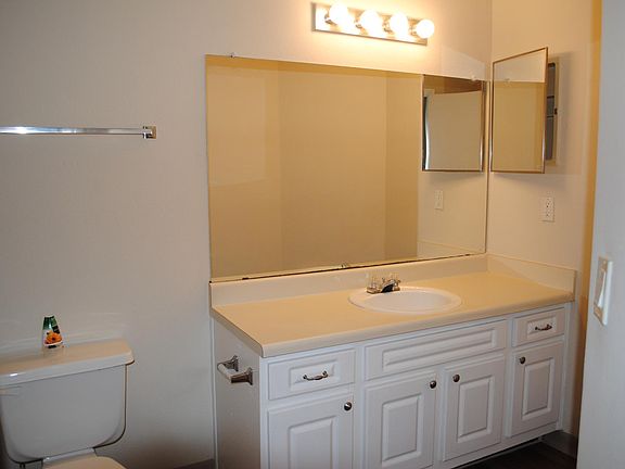 5th image of 4740 Walden Cir #24