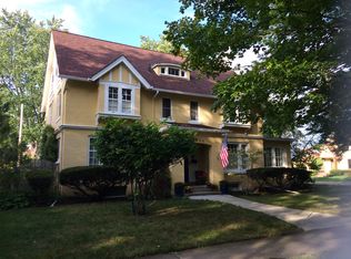 1204 N Genesee Dr, Lansing, MI 48915